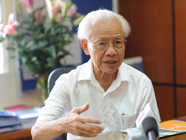 GS Hồ Ngọc Đại: 'Tôi không buồn bực, tức giận và không chấp những người thiếu hiểu biết'