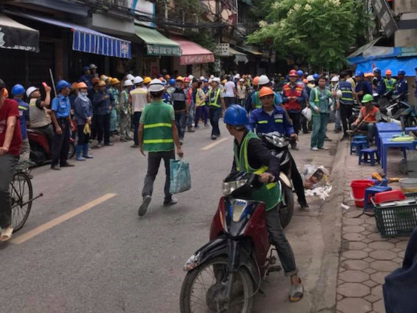 Hà Nội rung lắc vì động đất mạnh ở Trung Quốc