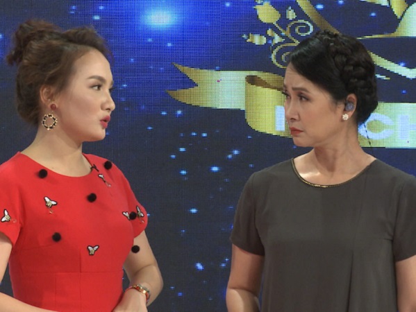 Học viện mẹ chồng tập 7: Bảo Thanh bị 'mẹ chồng' mắng phá hoại vì đi mua sắm
