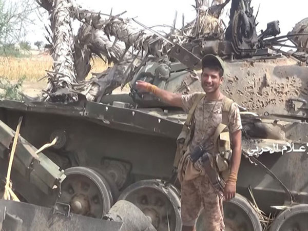 Xe tăng T-72S tối tân lần đầu tiên bị bắn hạ tại Yemen: Uy danh sụp đổ?