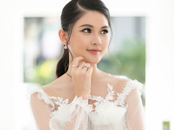 Trùng tên với Á hậu bán dâm, Á hậu Thùy Dung tự lên tiếng giải oan