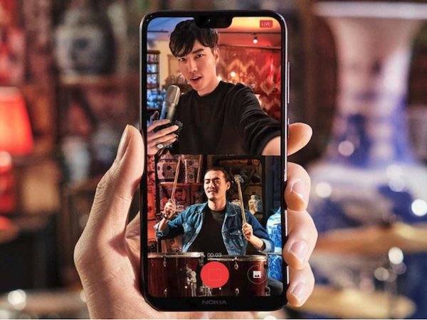 Google không yêu cầu các hãng smartphone bỏ tính năng 'ẩn tai thỏ'