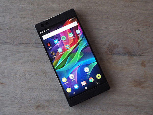 Razer Phone giá 9 triệu đồng mới là thứ game thủ cần