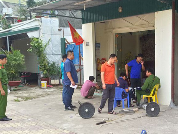 Tìm thấy 13 viên đạn bi sắt trong vụ nổ súng thanh toán nhau ở Hòa Bình