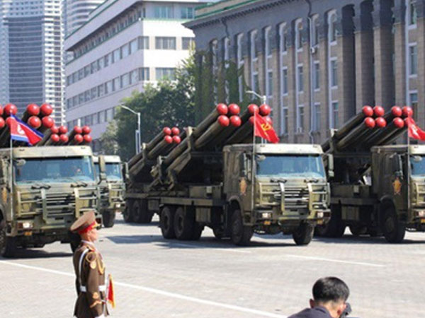 Trump cảm ơn Kim Jong-un vì không khoe ICBM trong lễ duyệt binh
