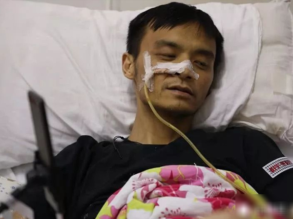 Doanh nhân trẻ mắc ung thư: Thức khuya con đường ngắn nhất tới nghĩa địa
