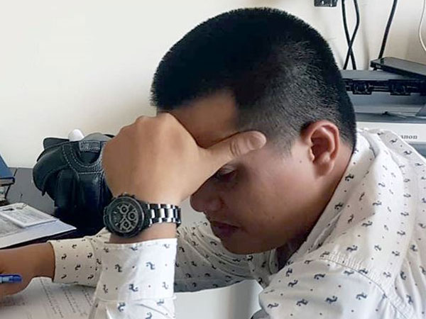 Gã đàn ông dụ bé gái đi uống trà sữa để hãm hại