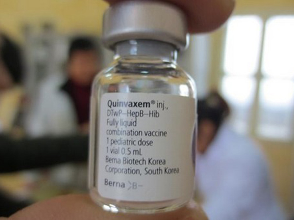 Hết vắcxin Quinvaxem, nhiều trẻ em bị gián đoạn lịch tiêm ngừa
