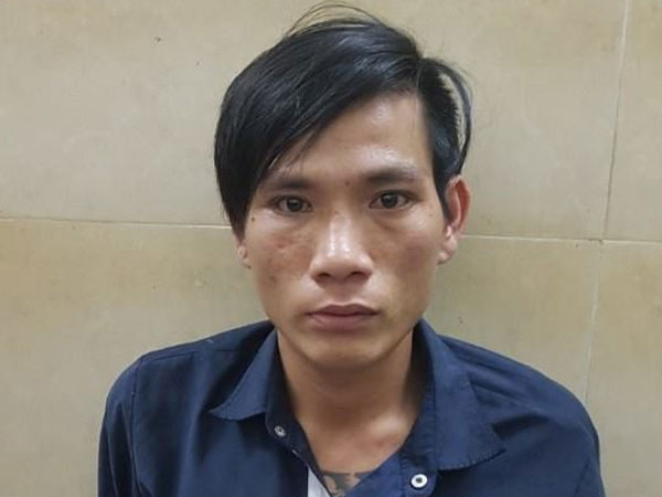 Thanh niên 9X trộm xe máy của người đàn ông ngủ tại trạm xe buýt ở Sài Gòn