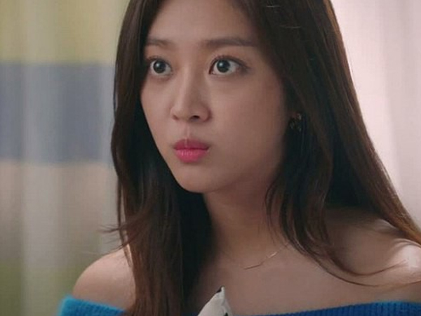 Thấy mẹ chồng ở cùng mình nhưng suốt ngày khoe khoang dâu cả, nàng dâu út đã có hành động này khiến bà thay đổi