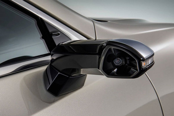 Lexus ES thay gương chiếu hậu bằng camera, chỉ bán tại Nhật Bản