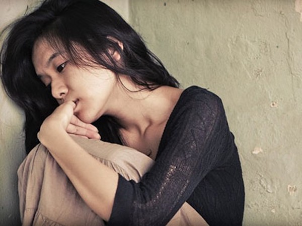 Luôn coi anh rể là thần tượng để chọn bạn trai, thế nhưng từ khi sống chung dưới mái nhà tôi thật sự sốc về nhân phẩm của anh ta