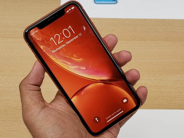 Mãn nhãn với phiên bản iPhone XR rẻ nhất ra mắt đêm qua