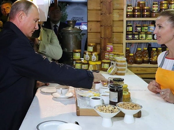 Tổng thống Putin tiết lộ những món hải sản mà ông ưa thích nhất