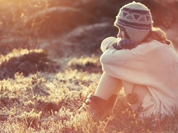 Có nên nói sự thật cho vợ người ấy biết để anh ta tỉnh ngộ