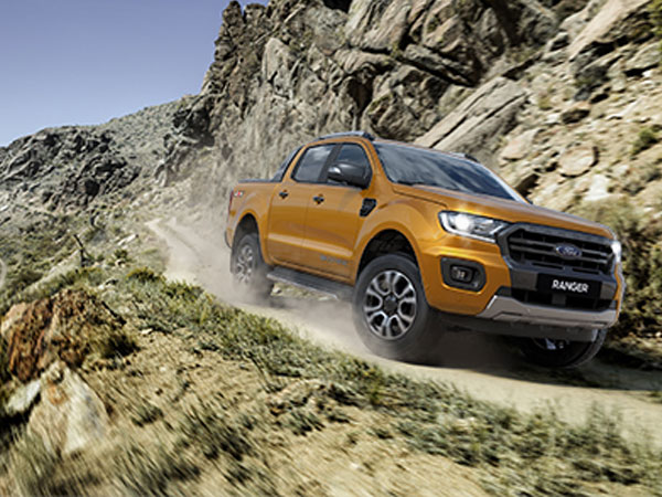Ford Ranger lắp động cơ mới, giá cao nhất 918 triệu