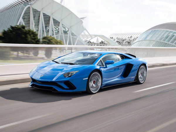 Porsche sẽ thay Audi tiếp quản Lamborghini
