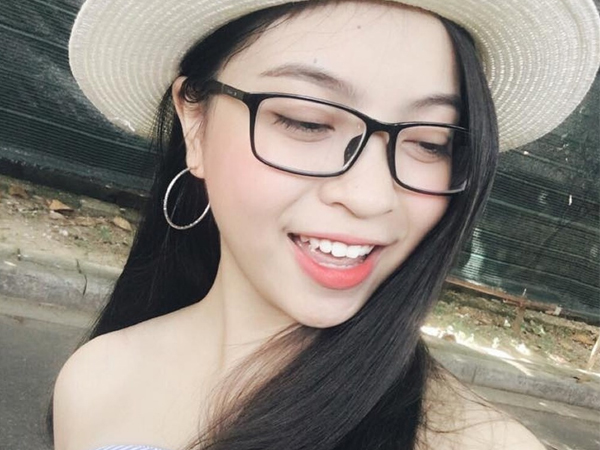 Sau khi dính thị phi 'PR không có tâm', bạn gái Quang Hải U23 bỗng chia sẻ dòng trạng thái 'thảm hại' đầy ẩn ý