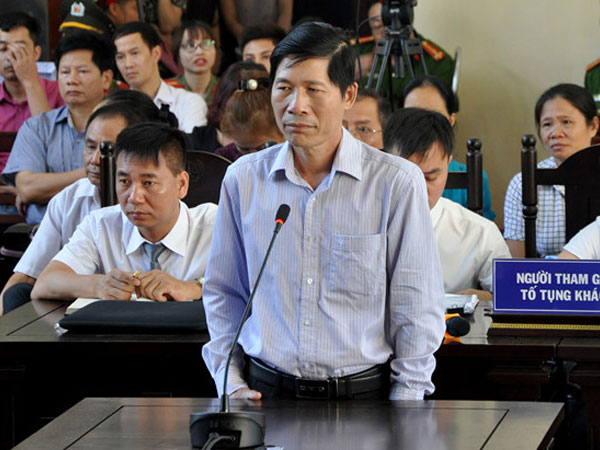 Truy đường đi của 3 Công văn, tố sai phạm của nguyên Phó giám đốc BVĐK Hòa Bình
