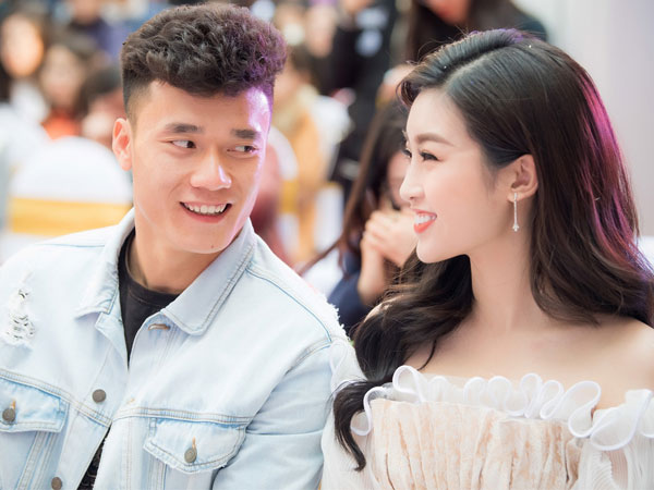 Đỗ Mỹ Linh: 'Tôi từng bị chửi bới vì tin đồn yêu Bùi Tiến Dũng'
