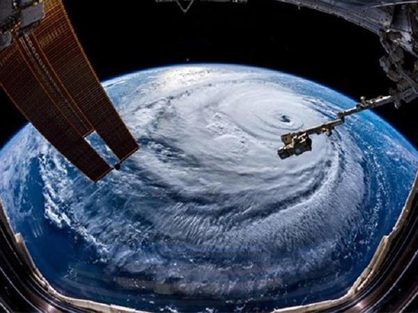 Khẩn: Học sinh nghỉ học tránh siêu bão Mangkhut