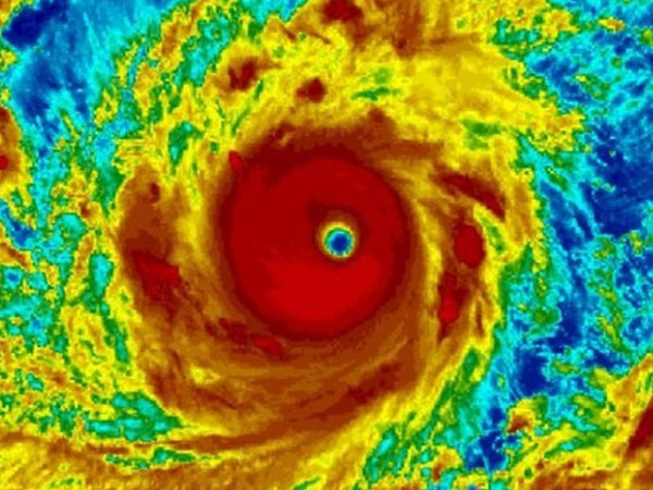 Siêu bão Mangkhut không đổ bộ vào Quảng Ninh, ngày 17/9 học sinh vẫn phải đi học bình thường