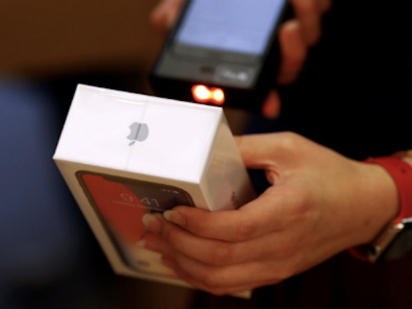 Giá iPhone X ở Việt Nam giảm sâu