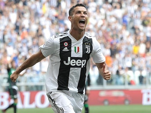 Ronaldo thừa nhận bị căng thẳng vì cơn khát bàn thắng ở Juventus