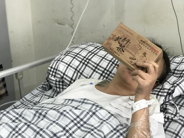 Uống trà thảo dược giảm cân, sau 10 ngày cô gái nhập viện cấp cứu: Không giảm được cân mà còn gặp phải những hệ lụy đáng sợ
