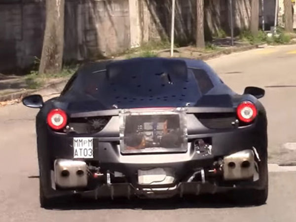 Siêu xe điện của Ferrari lộ hình ảnh chạy thử