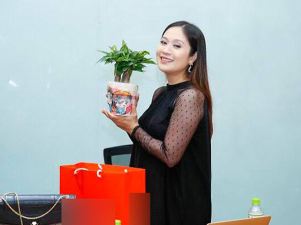 Thanh Thúy mang bầu lần hai sau nhiều năm trông ngóng