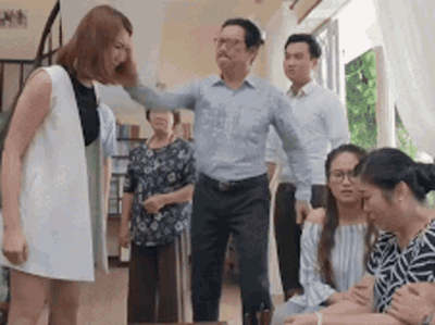 Video 'Gạo nếp gạo tẻ': Hân bị tát cảnh cáo vì hỗn hào, nặng lời với mẹ ruột