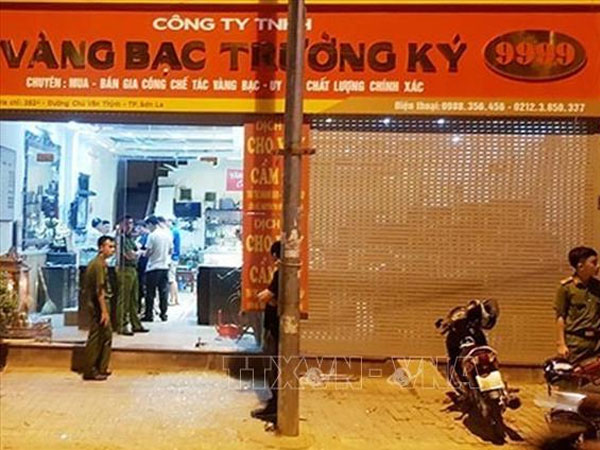 Chùm ảnh nóng về vụ cướp tiệm vàng Trường Ký tại Sơn La
