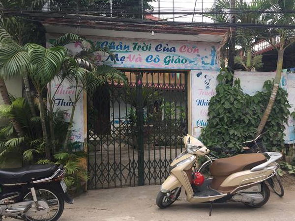 Cơ quan chức năng nói về nguyên nhân bé trai 2 tuổi bị cứa vòng quanh dương vật khi ở trường