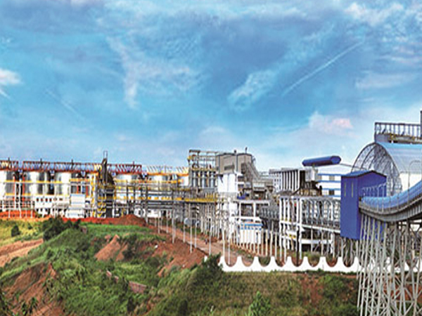 Hồ tuyển quặng đuôi của nhà máy Alumin Nhân Cơ bị tràn