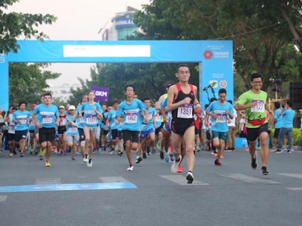 3.400 người tham gia giải marathon lớn nhất Việt Nam