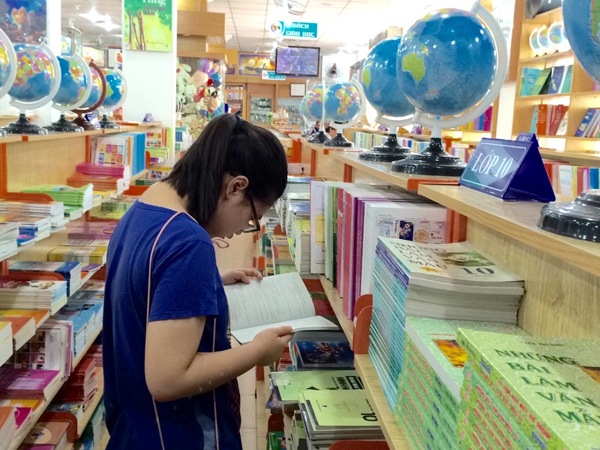 Sách giáo khoa: Bao giờ hết lãng phí?