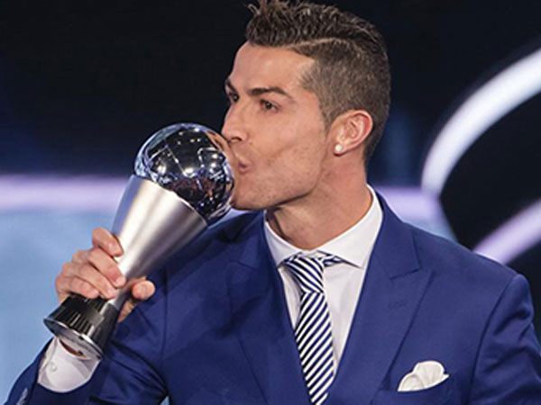 Văn Quyết chọn Ronaldo giành The Best 2018