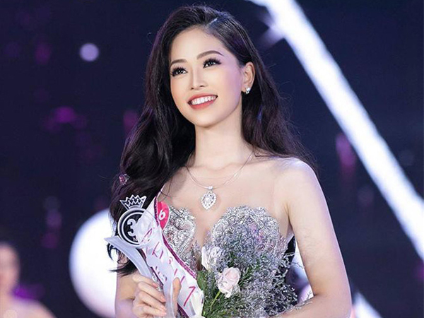 Á hậu Bùi Phương Nga: 'Tôi tự tin thi Hoa hậu Hòa bình Quốc tế 2018'