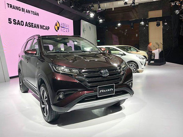 Bộ 3 ô tô giá rẻ của Toyota: Wigo, Rush và Avanza chính thức ra mắt
