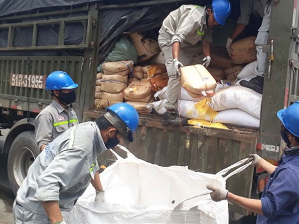 Tiêu hủy số lượng lớn hàng giả trị giá hơn 8 tỷ đồng
