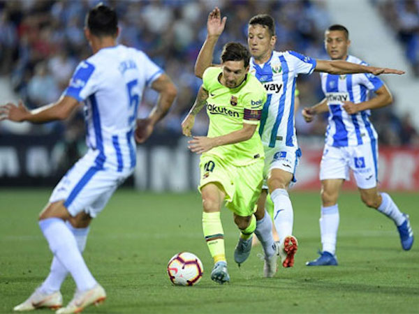 Barca thua sốc trong trận đấu thứ 700 của Messi