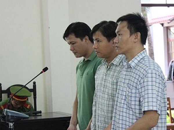 Gọi em trai đến giết người, nguyên trung úy Công an nhận 18 năm tù