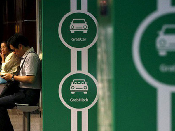 Grab dừng dịch vụ đi chung xe ban đêm vì lý do an toàn