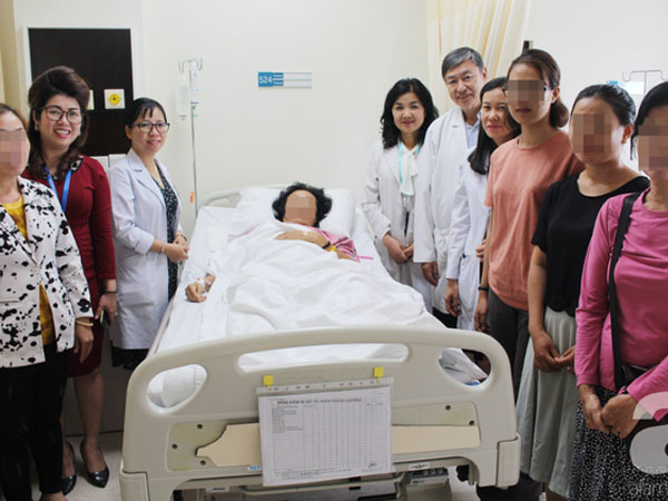 Nhất quyết không cho truyền máu người lạ, người phụ nữ ở TP.HCM suýt mất chân vì nhiều bệnh viện từ chối mổ