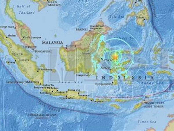 Động đất tại Indonesia: Ít nhất 5 người mất tích trong vụ sóng thần