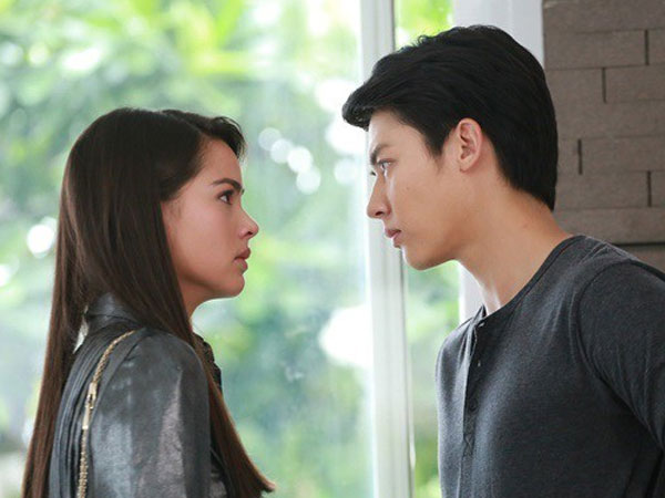 Tò mò cảm giác của đàn ông vừa có vợ vừa có bồ, cô vợ ngỡ qua mắt được chồng khù khờ ai ngờ sự thật đằng sau thế này