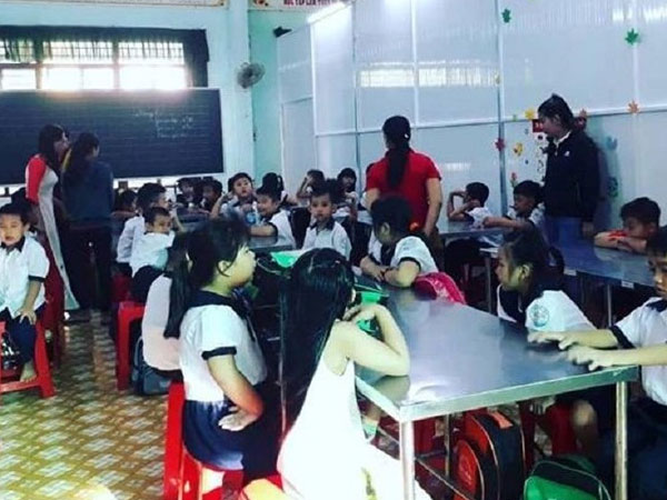 Chửi học sinh phạt 20 triệu, ép học thêm phạt 10 triệu