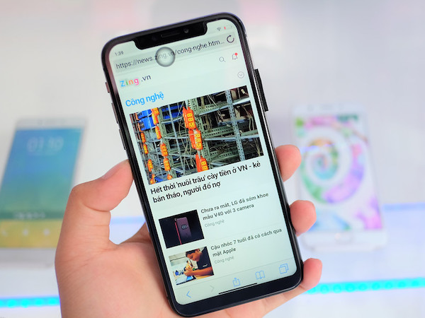 iPhone Xs vừa về, hàng nhái đã bán đầy tại Việt Nam