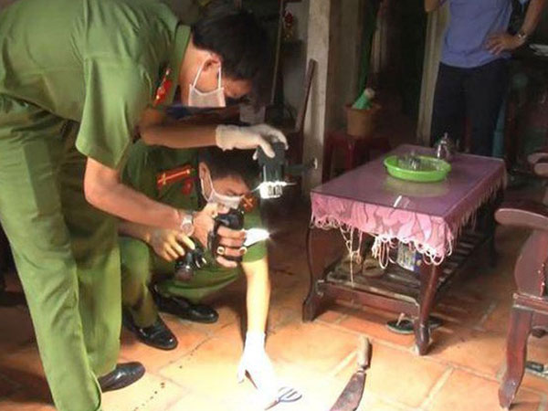 Đá chết con riêng của người tình vì ngủ dậy quấy khóc